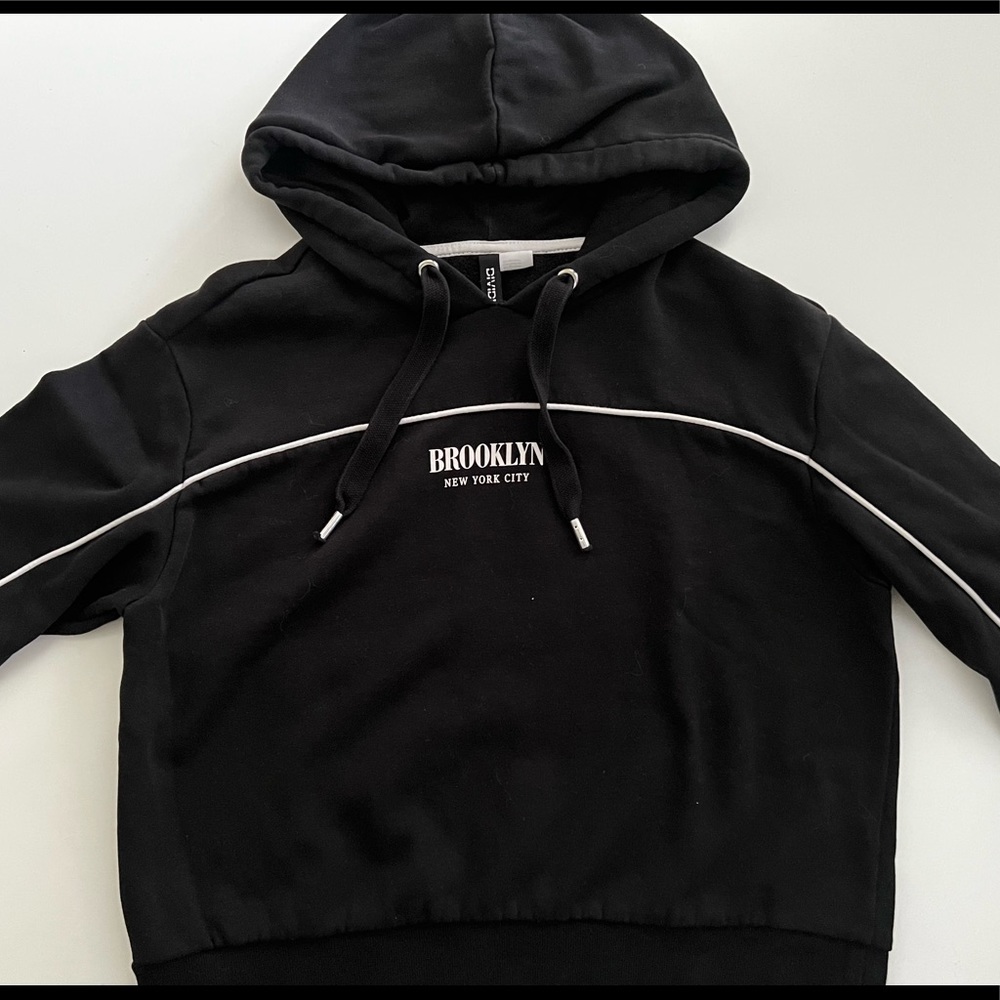 Brooklyn New York Crop Top Hoodie